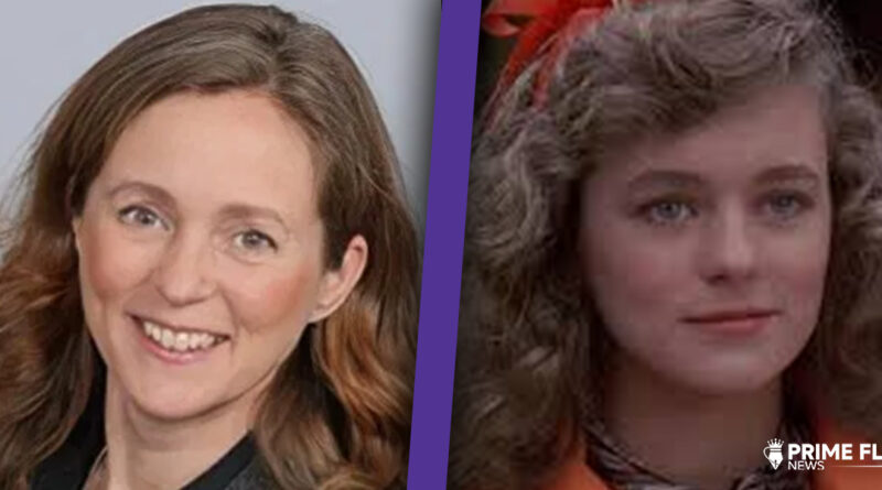 lucy deakins net worth